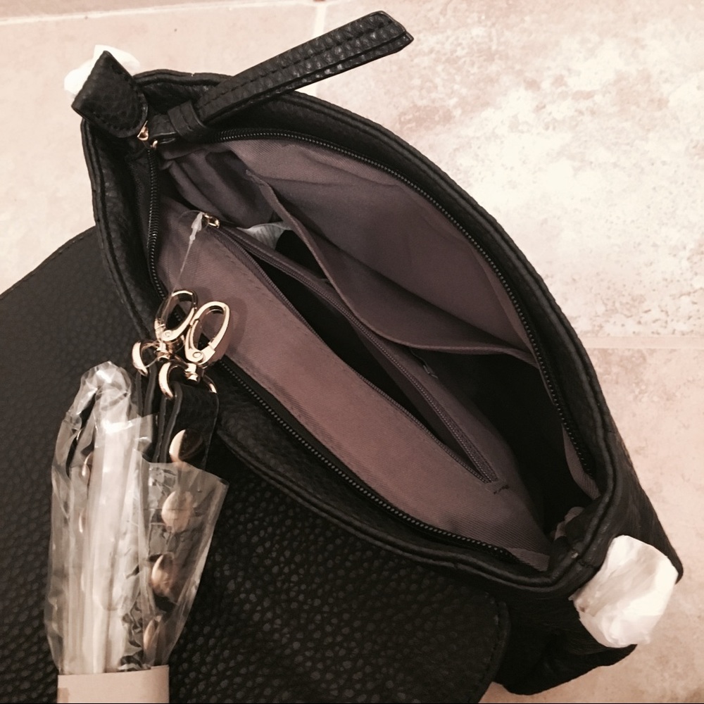 Black Bag w/ Studded Strap - Picture 8 of 8